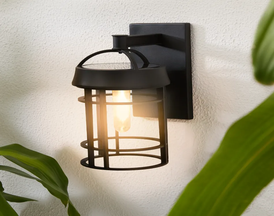 Better Homes & Gardens Satin Black Outdoor Sconce Aluminum Solar Lamp
