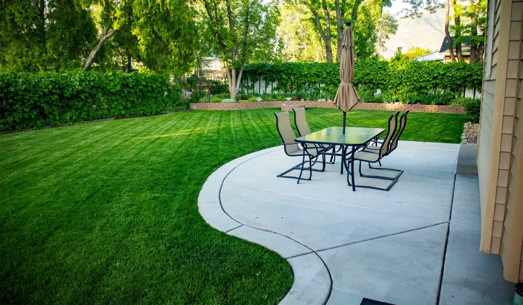 Smaller patio with dining area