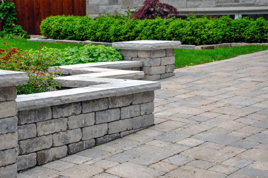 Retaining Wall Construction In Leawood
